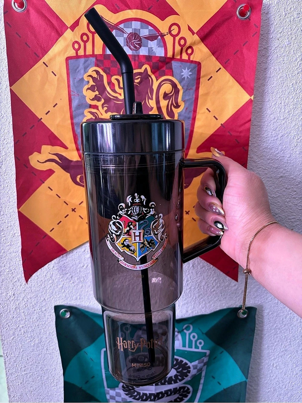 Harry Potter MINISO Hogwarts tumbler Black Hogwarts Tumbler Like New